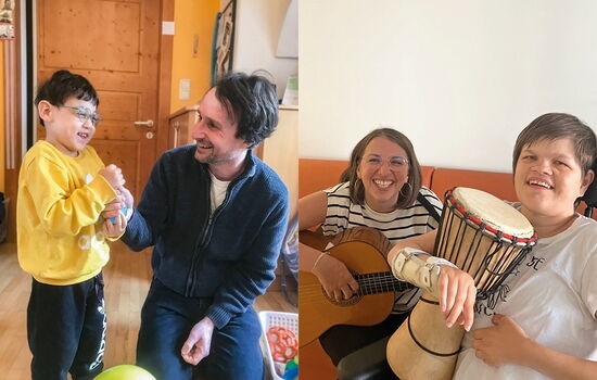 Betreuer:innen bei der Arbeit mit Menschen mit Beeinträchtigung